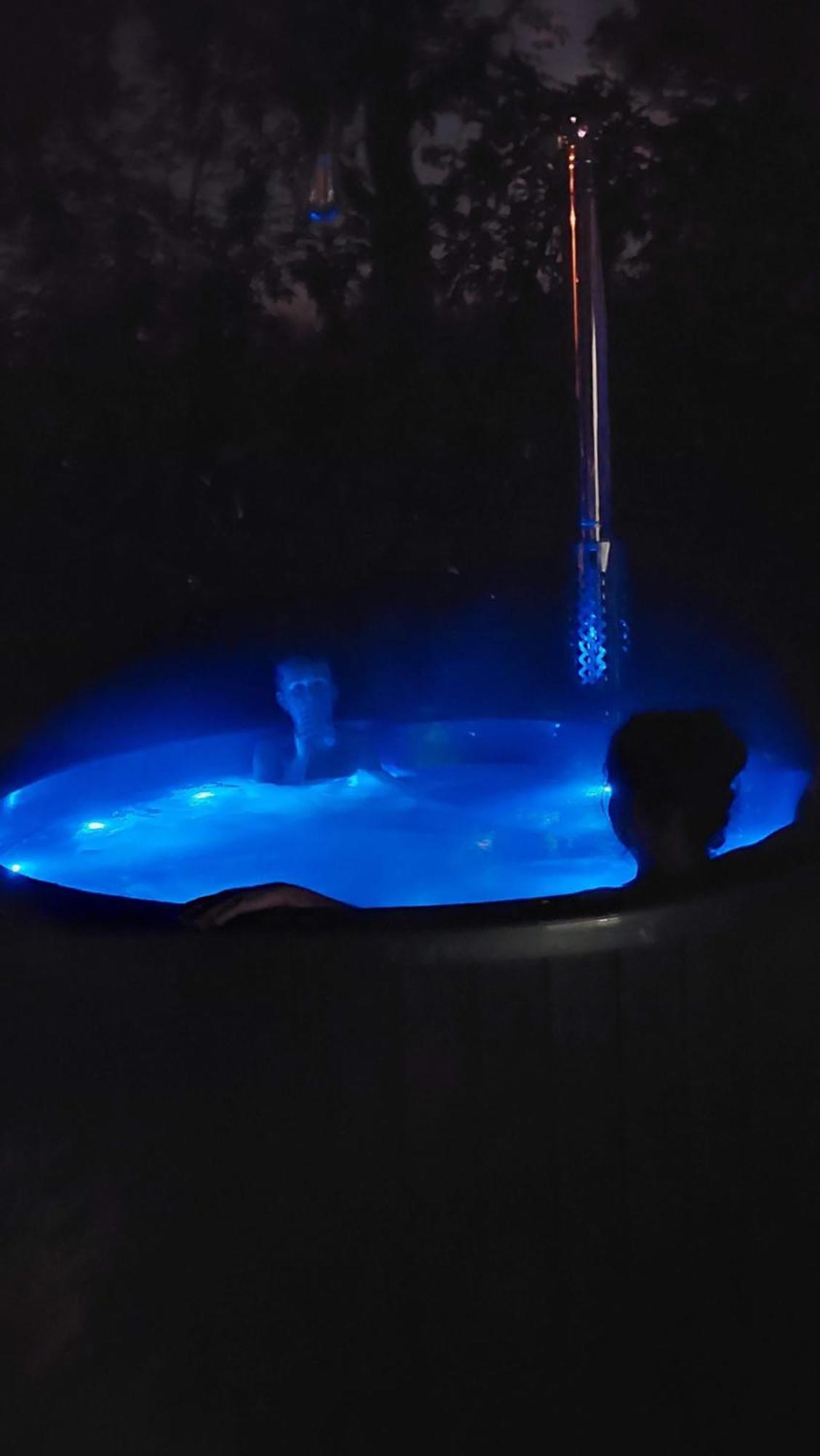 Chalet Z Jacuzzi Zawoja